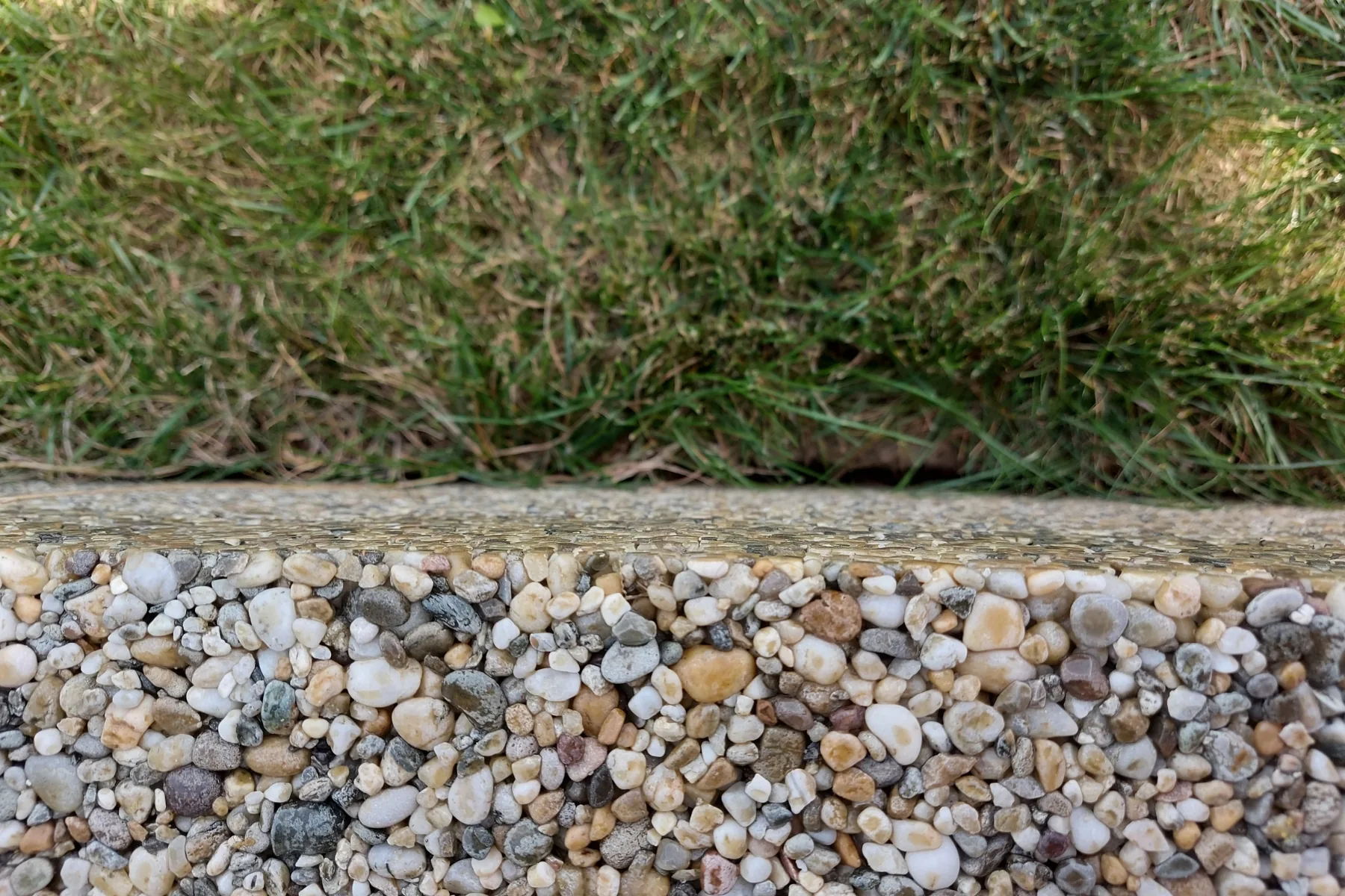 Detail einer Steinteppich-Oberfläche